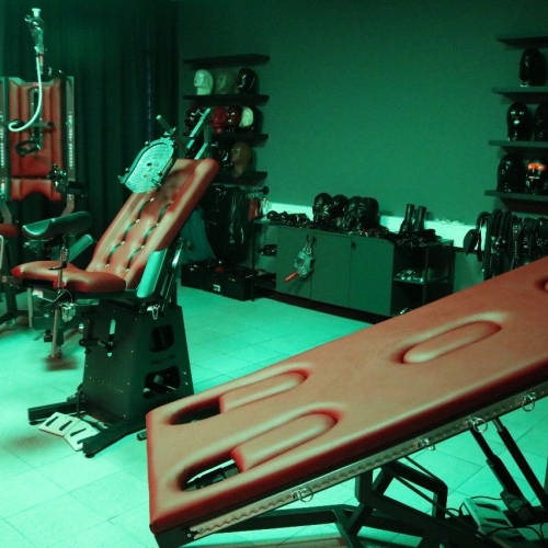 The Rubber Studio of Goddess Cheyenne - Foto 12 von 12